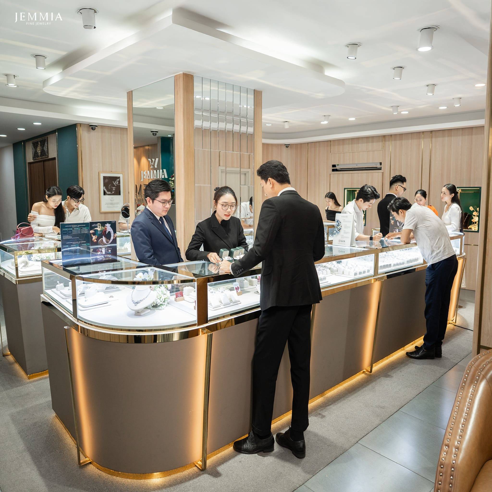 kim cương 13 ly là gì